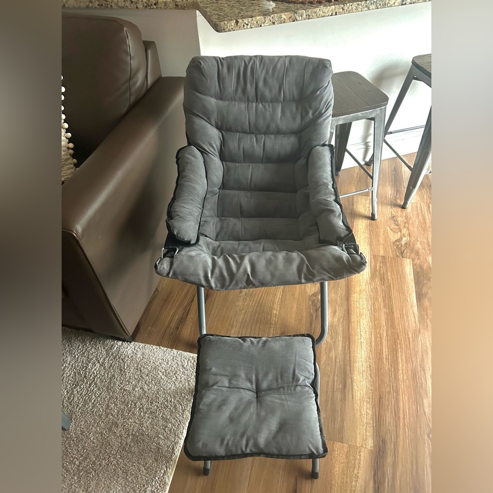 Living Room Lazy Chair with Ottoman & Armrest